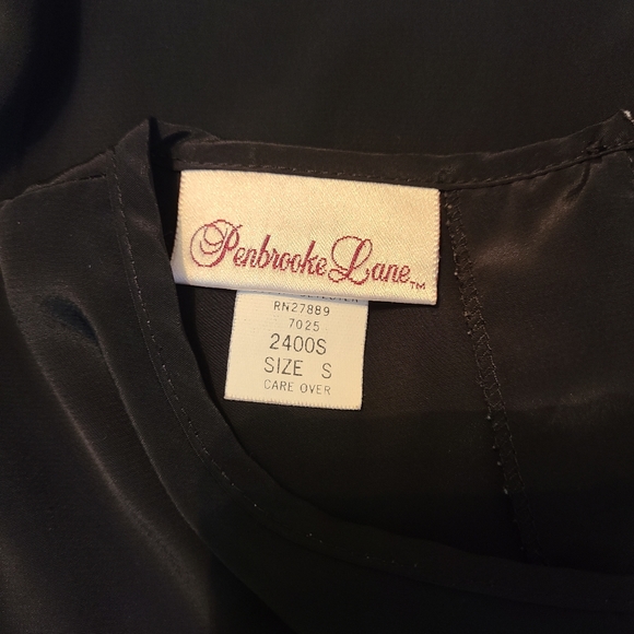 (572) Penbroke Lane Woman's Short Sleeve Blouse, Size: Small Color: Black - Picture 7 of 12